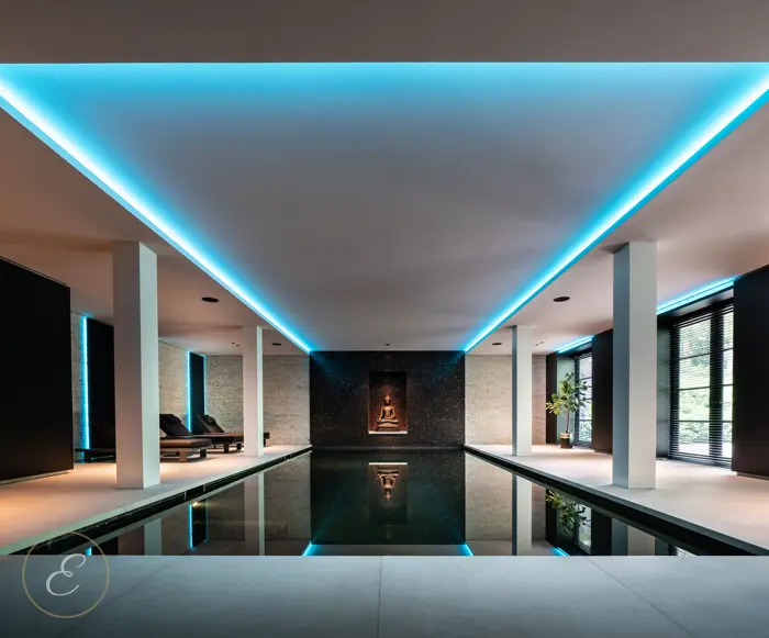 Binnen zwembad 7142B