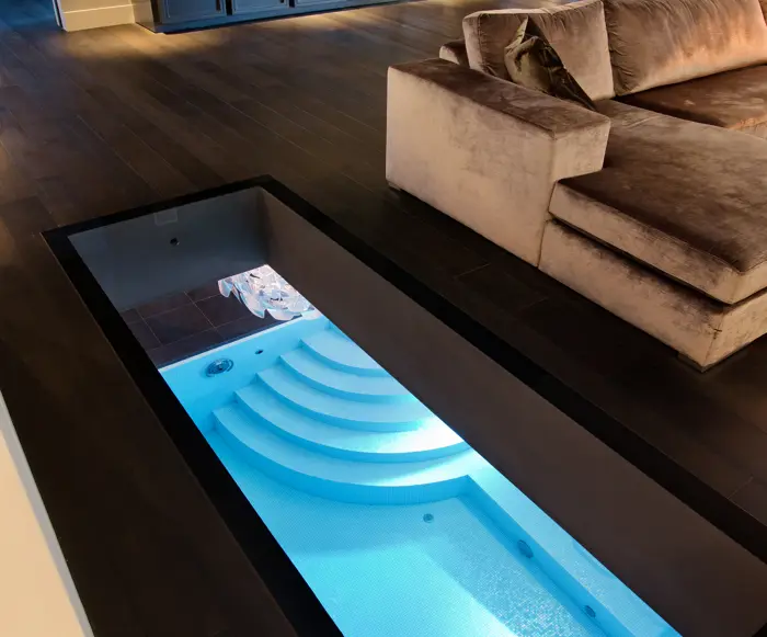 Binnenzwembad Met Raamview Foto 4